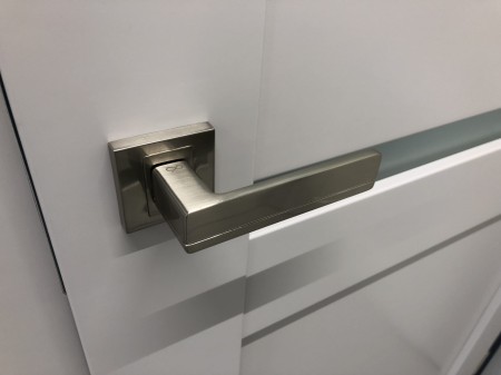 Klamka Platon KPL 300 satyna szyld kwadratowy Infinity Line