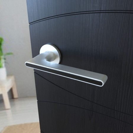 Klamka Ferrara KFRA S O M700/B00 szyld okrągły Italian Design