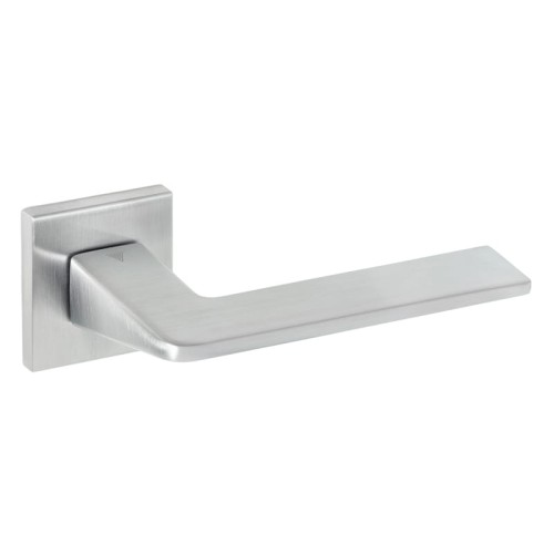 Przejdź do produktu Klamka Cruz Fit rozeta kwadratowa R67F chrom szczotkowany VDS 