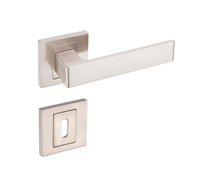 Klamka Apollo KAO 300 satyna szyld kwadratowy Infinity Line
