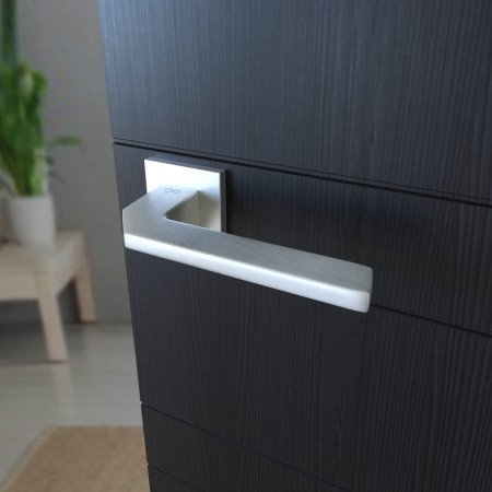 Klamka Etna KETA S M700 szyld kwadratowy slim Italian Design