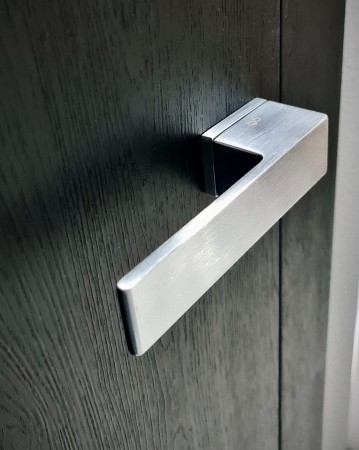 Klamka Polo KPOL M700 szyld RRT chrom - mat Italian Design