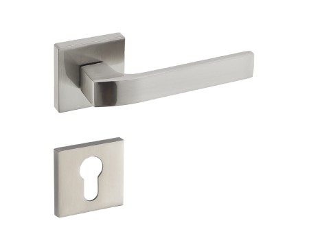 Klamka Quatro KUQ 500 stal nierdzewna szyld kwadratowy Infinity Line