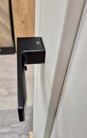 KLAMKA GENOVA PRIV. RT KGEA MG00/B00 B Italian Design