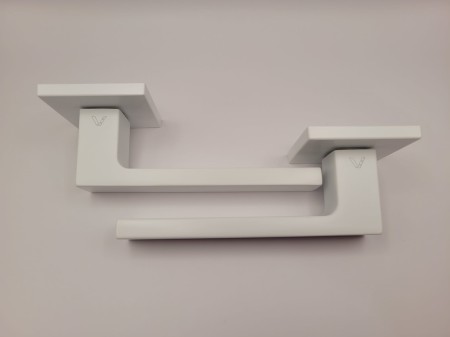 Klamka Warna FIT biała szyld kwadratowy VDS