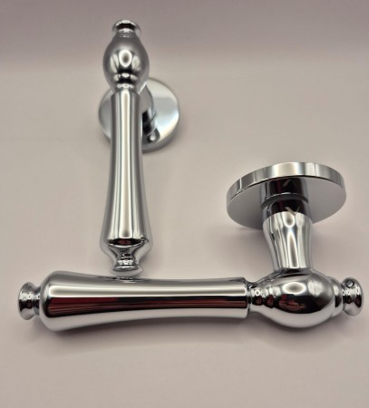 Klamka FADO FIT chrom połysk szyld okrągły VDS