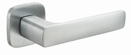 Klamka Asti KSI QO M700 rozeta kwadratowa owalna chrom mat Infinity Line