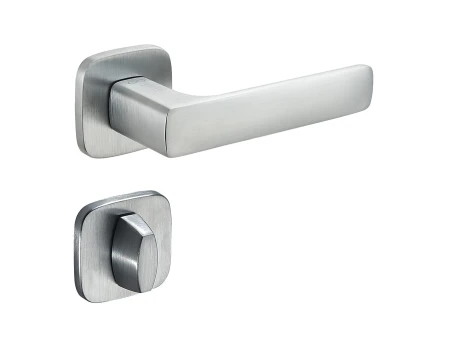 Klamka Asti KSI QO M700 rozeta kwadratowa owalna chrom mat Infinity Line z rozetą WC