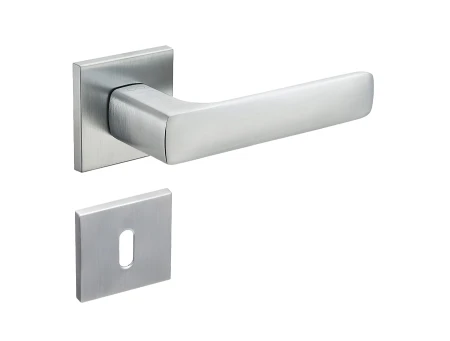 Klamka Asti KSI M700 rozeta kwadratowa chrom mat Infinity Line z rozetą na klucz