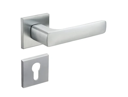 Klamka Asti KSI M700 rozeta kwadratowa chrom mat Infinity Line z rozetą na wkładkę