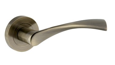 Przejdź do produktu Klamka Laura KLR 400 szyld okrągły Infinity Line 